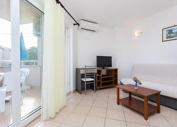 Apartments Crnekovic I Zarok
