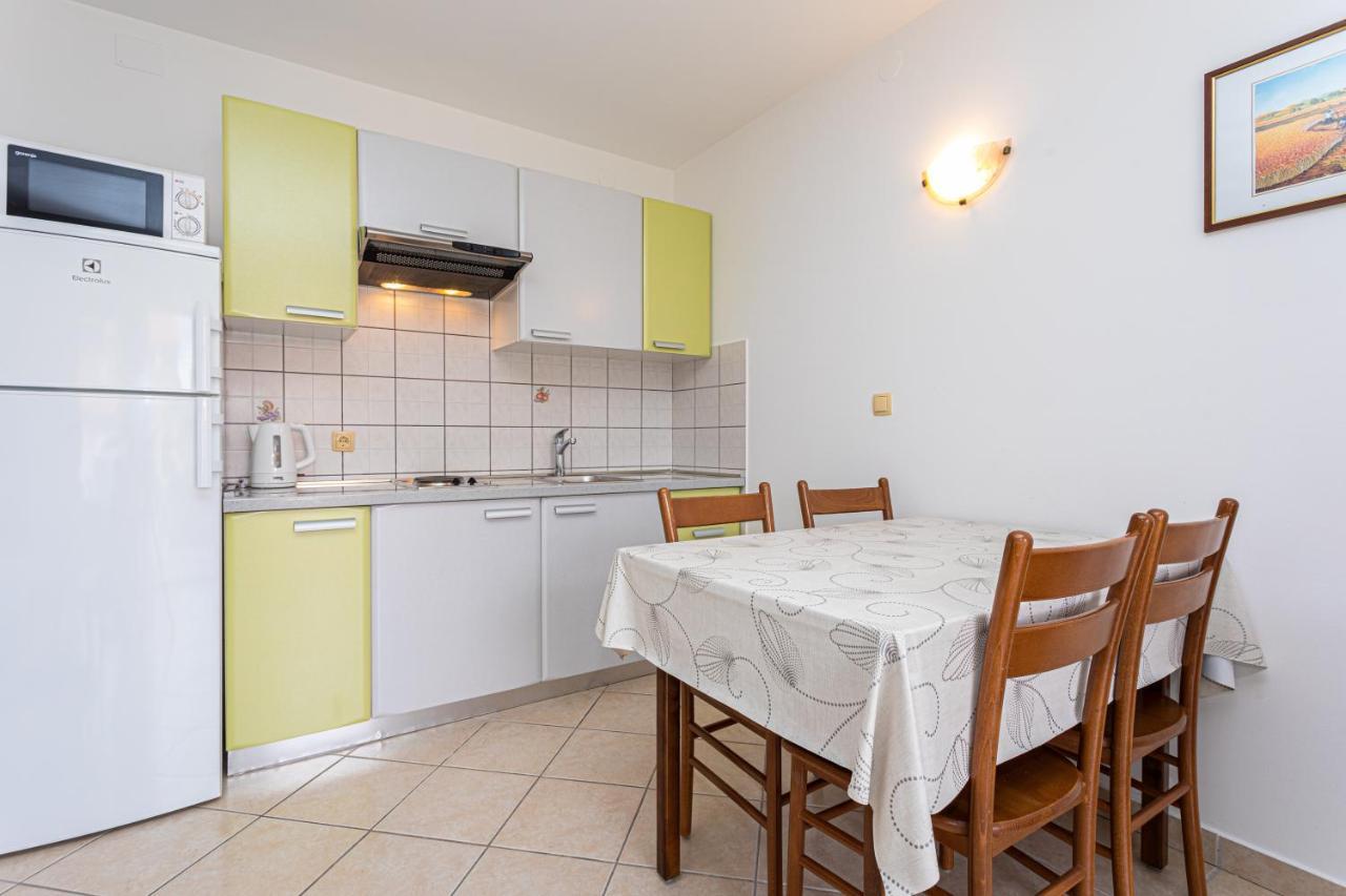 Crnekovic I Zarok Apartment Baska (Krk)